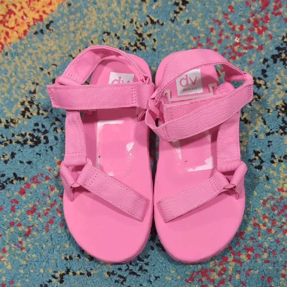 DV by Dolce Vita Kids Pink Sport Sandals Size 1 Adjustable Summer Shoes